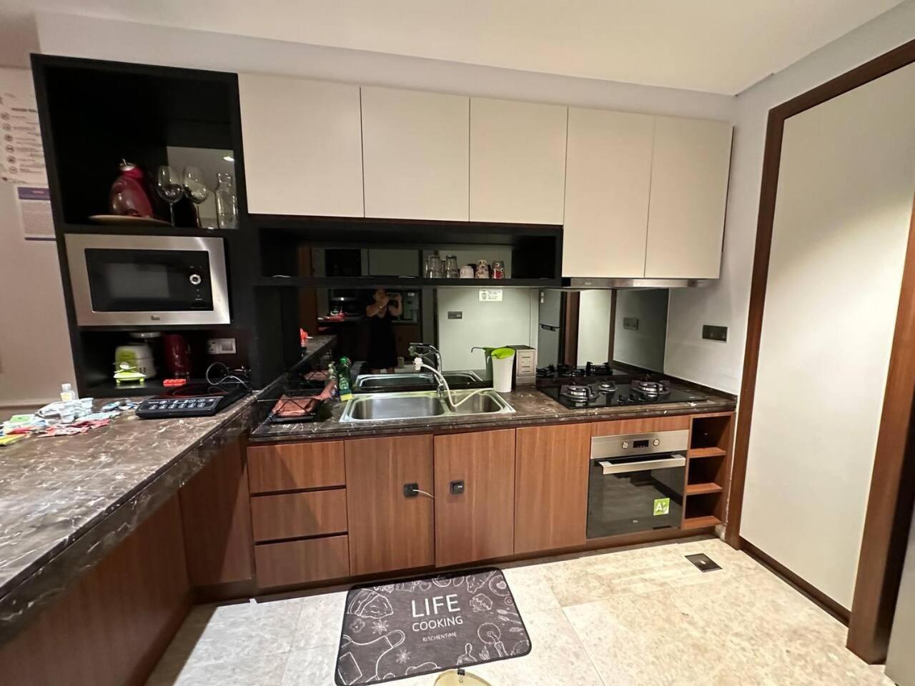 Apartment Klcc With A Rooftop Garden Playground *