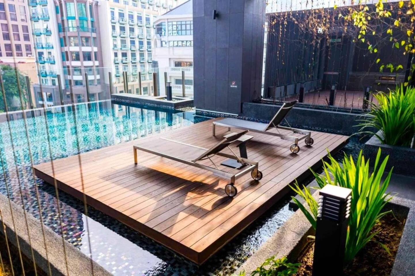 Klcc With A Rooftop Garden Playground * Kuala Lumpur